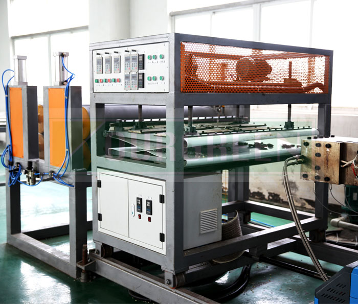 擠塑板生產(chǎn)線